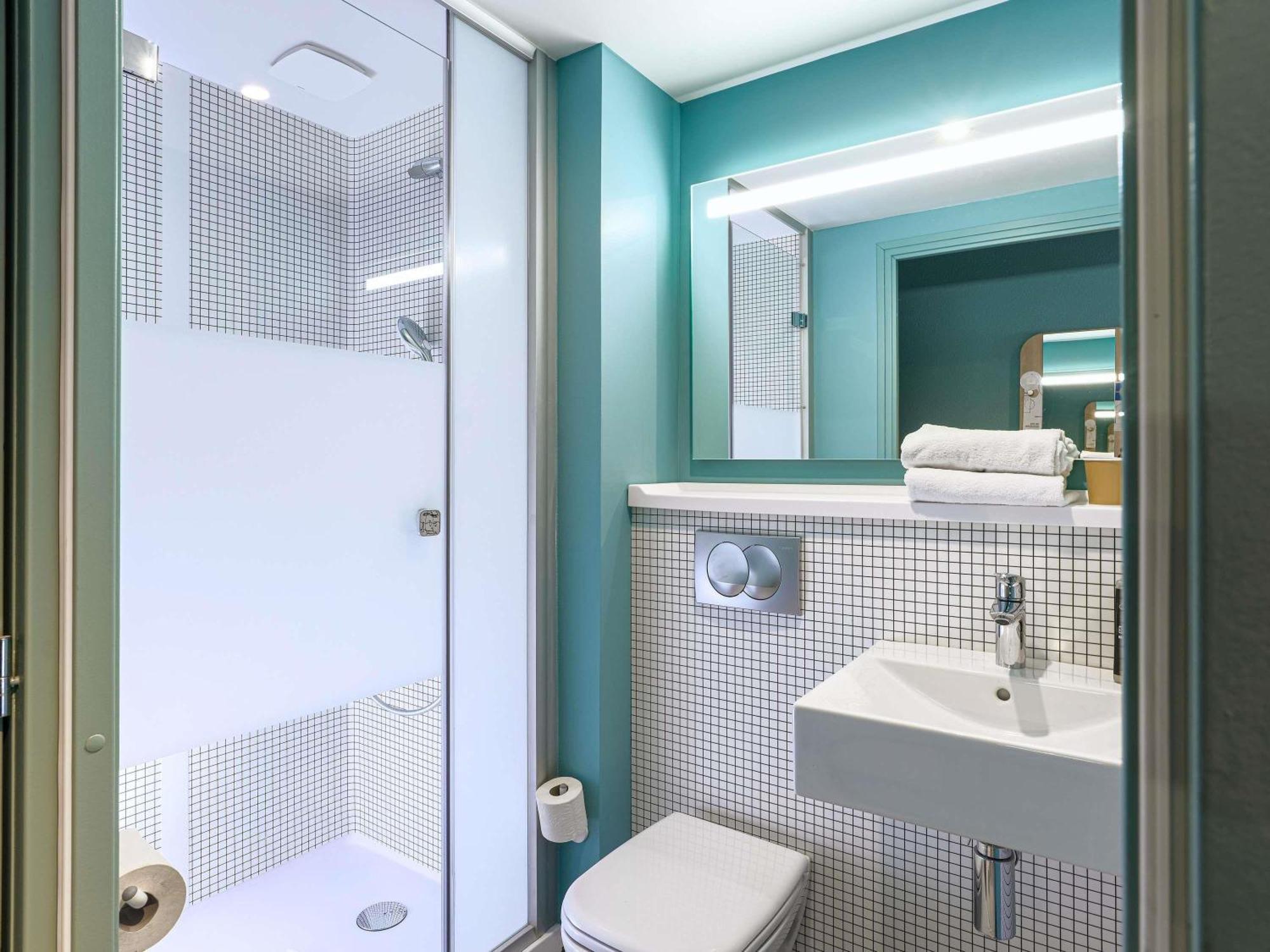 Ibis Budget Bourg En Bresse Exteriör bild